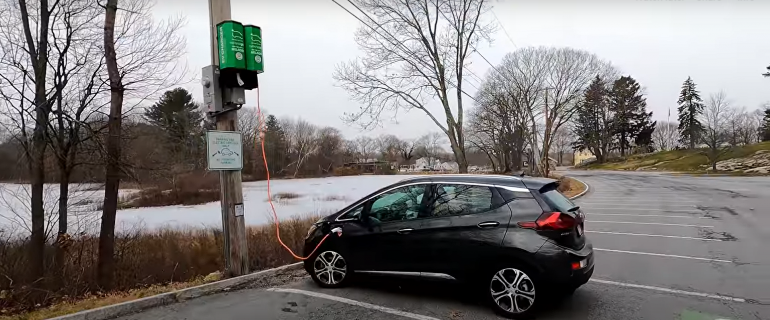 electric-vehicle-charging-station-installation-in-washington